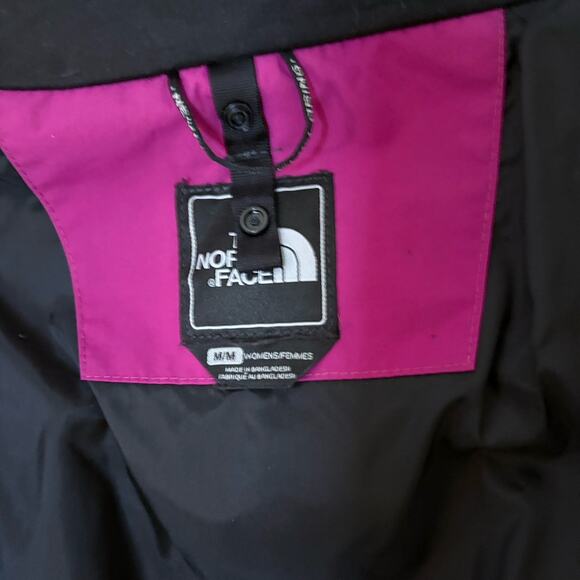 The North Face Women’s 3-in-1 HyVent Jacket Plum Magenta Waterproof Sz M No Hood - Picture 3 of 11